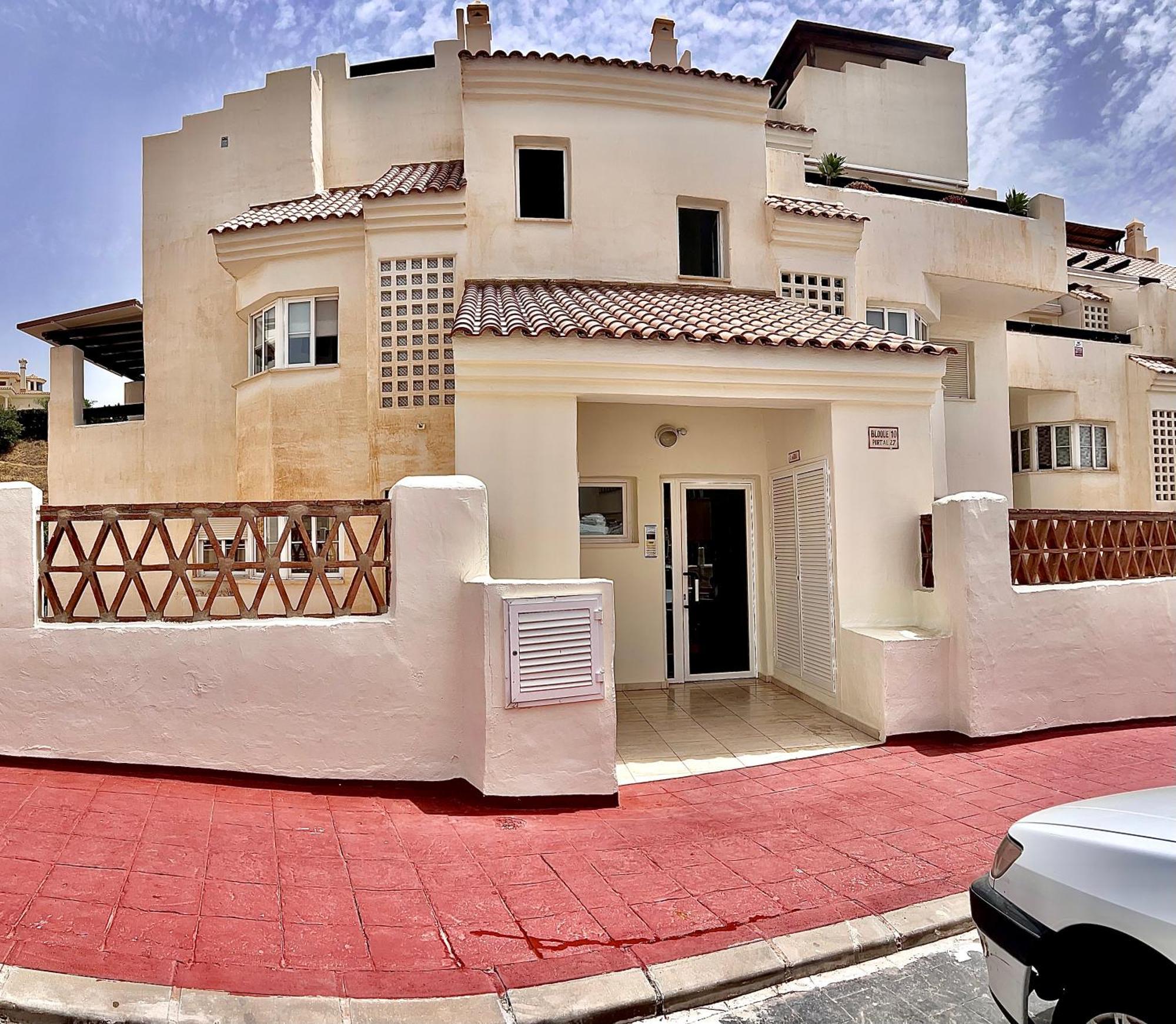 Beautiful Apartment With Pools, Playground And Paddle Tennis - Family Friendly And Near Vithas Hospital - Free Parking In Garage Benalmádena Extérieur photo