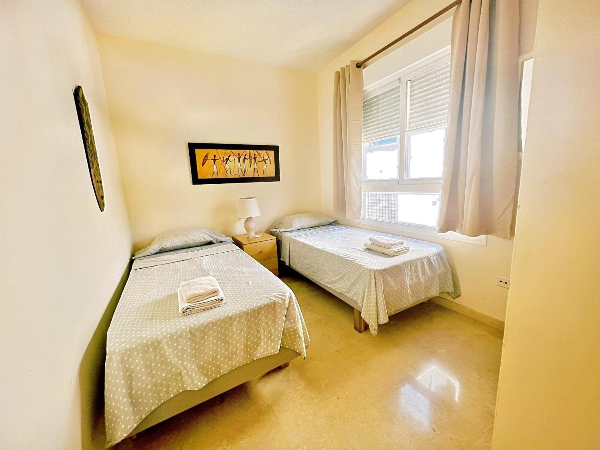 Beautiful Apartment With Pools, Playground And Paddle Tennis - Family Friendly And Near Vithas Hospital - Free Parking In Garage Benalmádena Extérieur photo