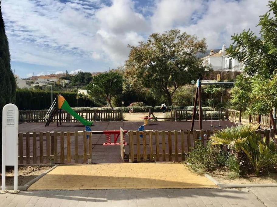 Beautiful Apartment With Pools, Playground And Paddle Tennis - Family Friendly And Near Vithas Hospital - Free Parking In Garage Benalmádena Extérieur photo